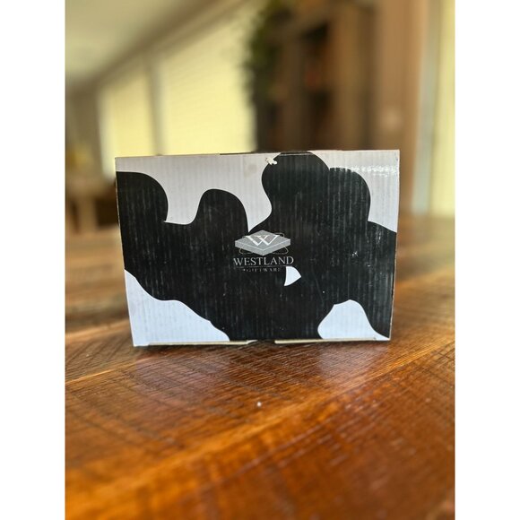 The Gum-Bull Machine Figurine By  Cow Parade The Gum-Bull Machine Porcelain Figu - Picture 8 of 9